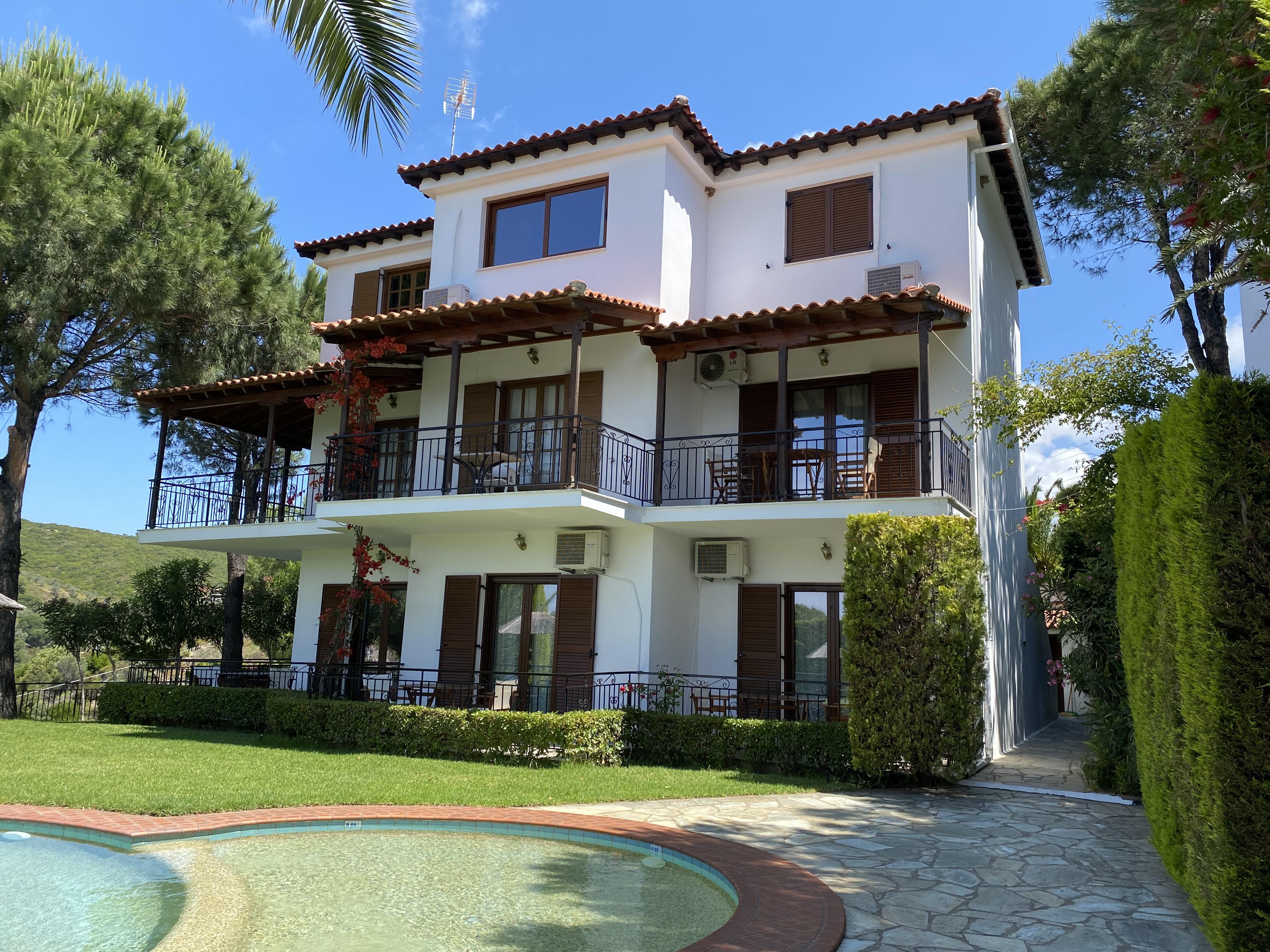 Villa Xanthippi Agia Paraskevi  Extérieur photo