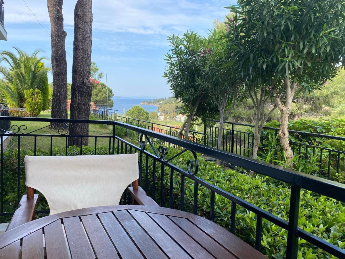 Villa Xanthippi Agia Paraskevi  Extérieur photo