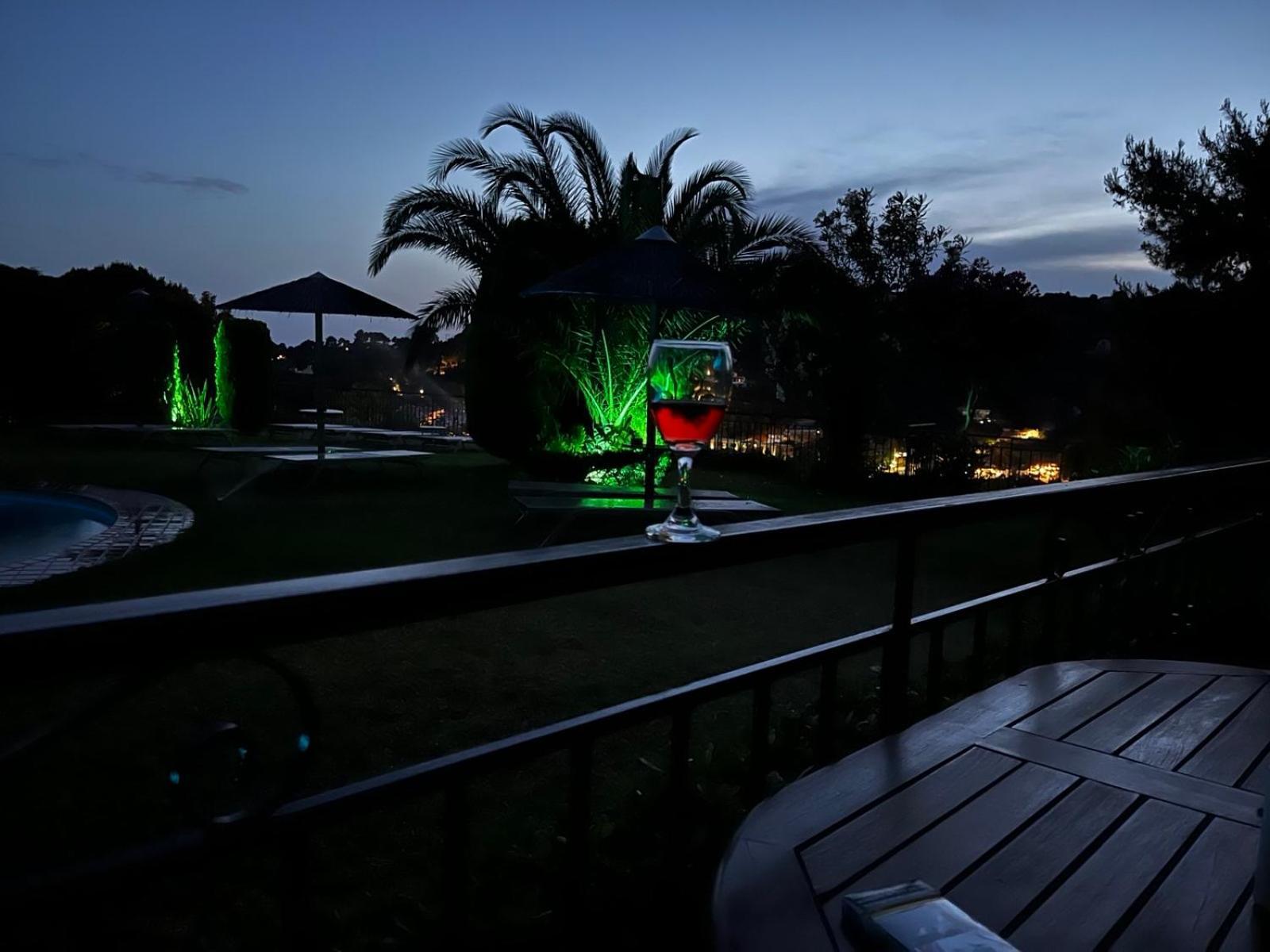 Villa Xanthippi Agia Paraskevi  Extérieur photo
