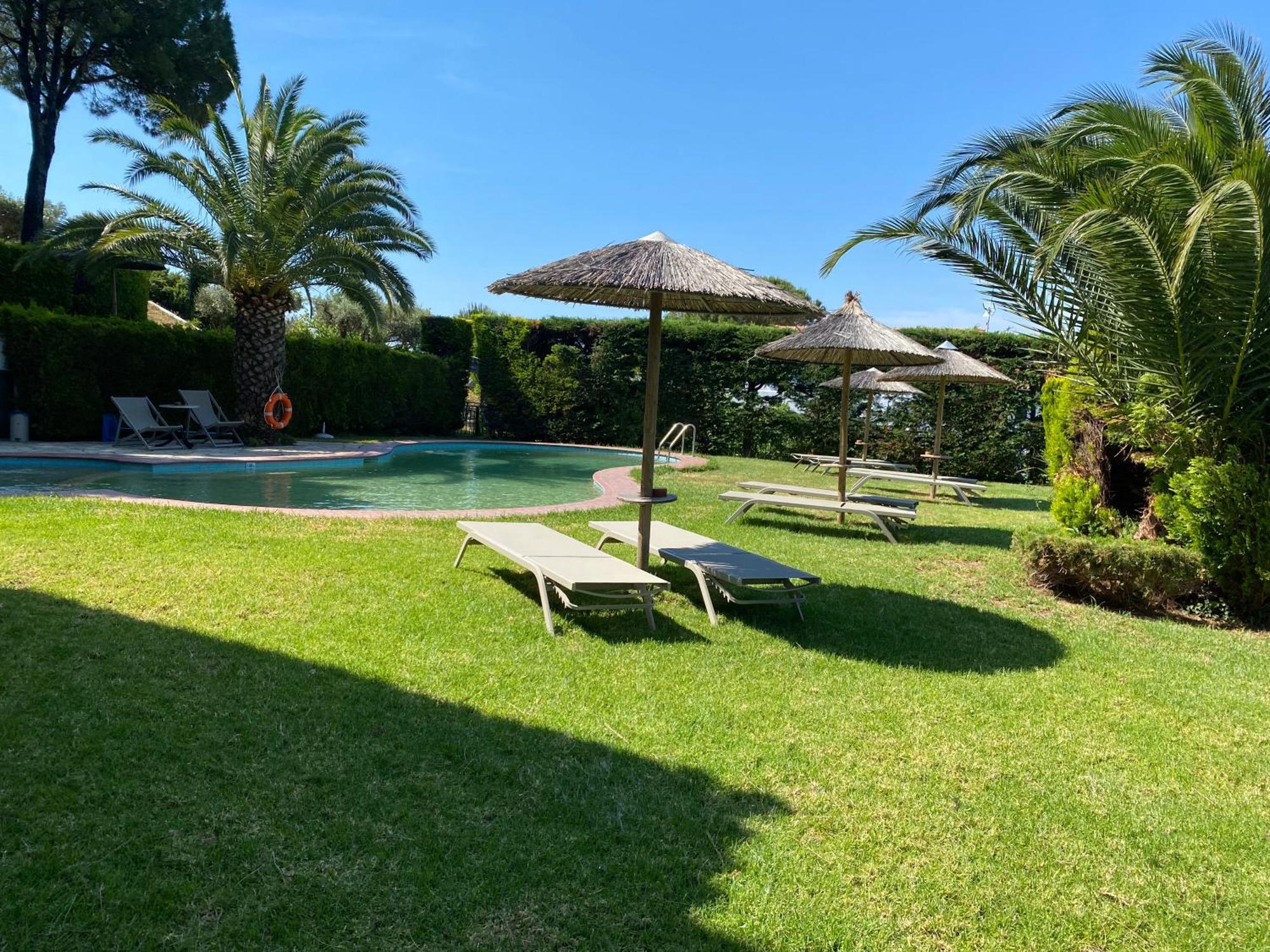 Villa Xanthippi Agia Paraskevi  Extérieur photo